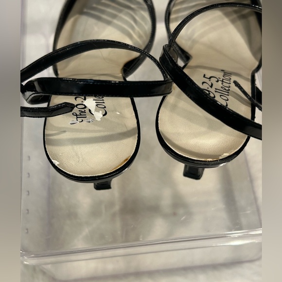 The 9.2.5 Collection black heels with ankle straps. Size 8 1/2 Wide - Picture 9 of 10